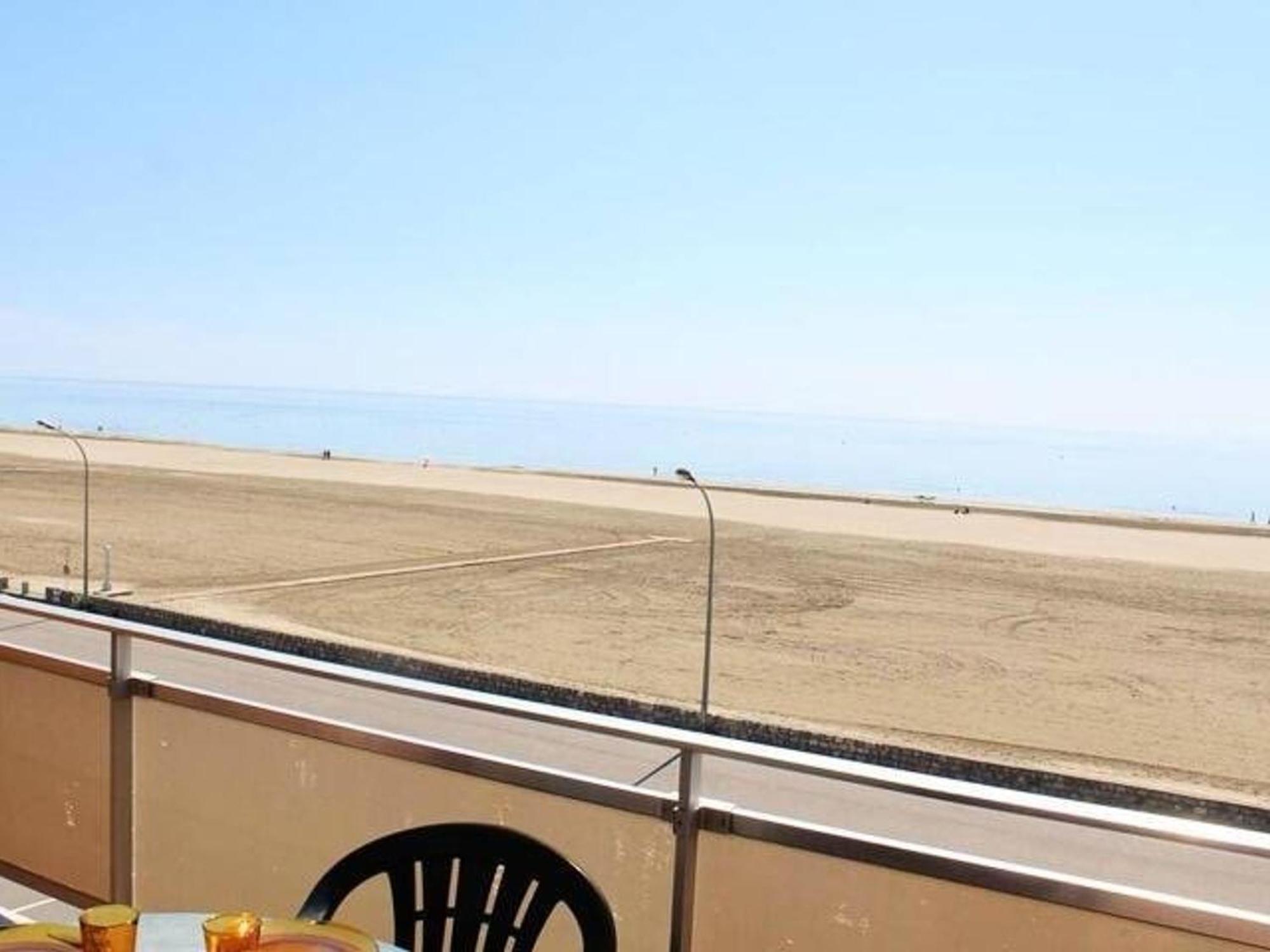 Appartement 3 Pieces Avec Parking, A 10M De La Plage - 6 Couchages - Fr-1-229C-171 Port-la-Nouvelle Exterior foto